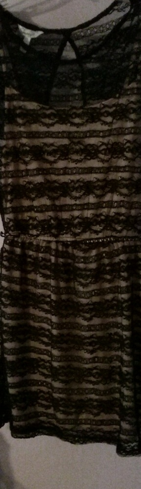 Light pink/purple and black lace dress